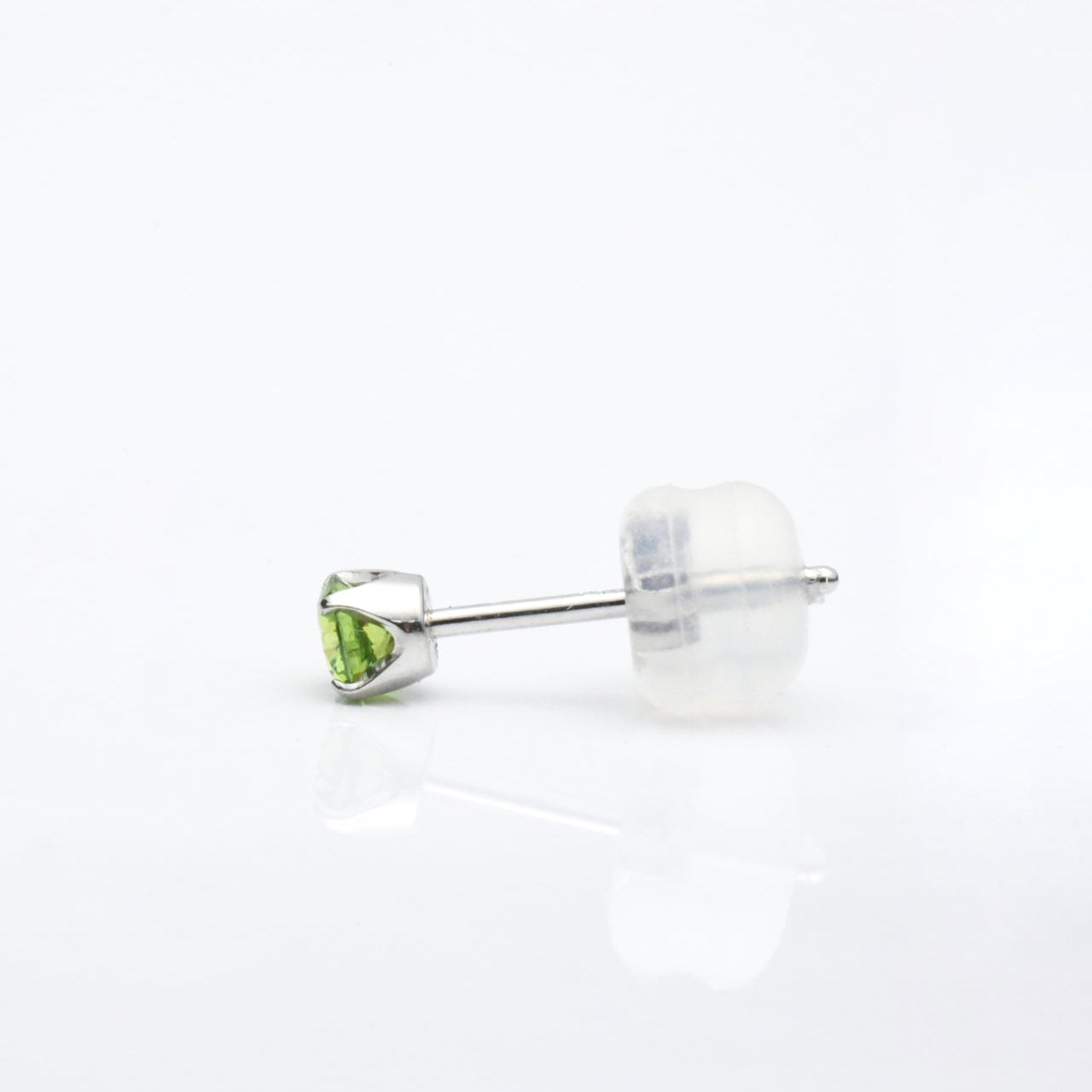 Pt900デマントイド0.1ct シングルピアス 4本爪デザイン(シングル)