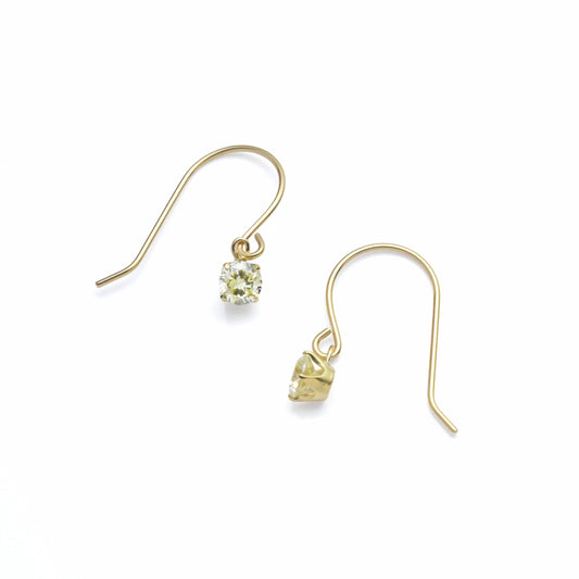 K18YGイエローダイヤモンド合計0.2ct スイングフックピアス 4本爪シンプルデザイン